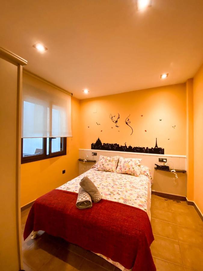 Apartamentos Turisticos Graus Exteriör bild